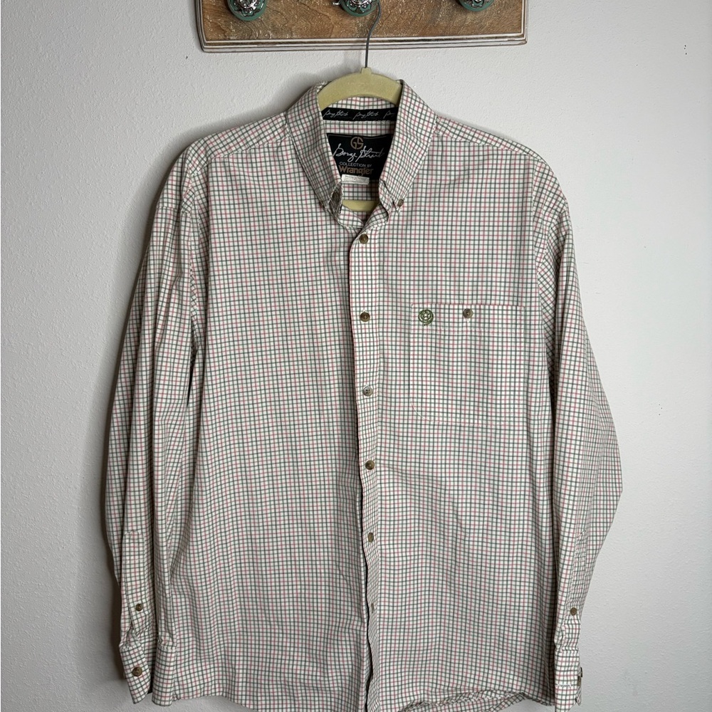 Wrangler George Strait Men's Red and White with greenCheckered Button Down Shirt